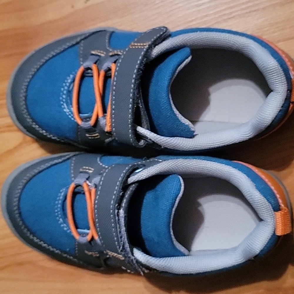Boys size 11